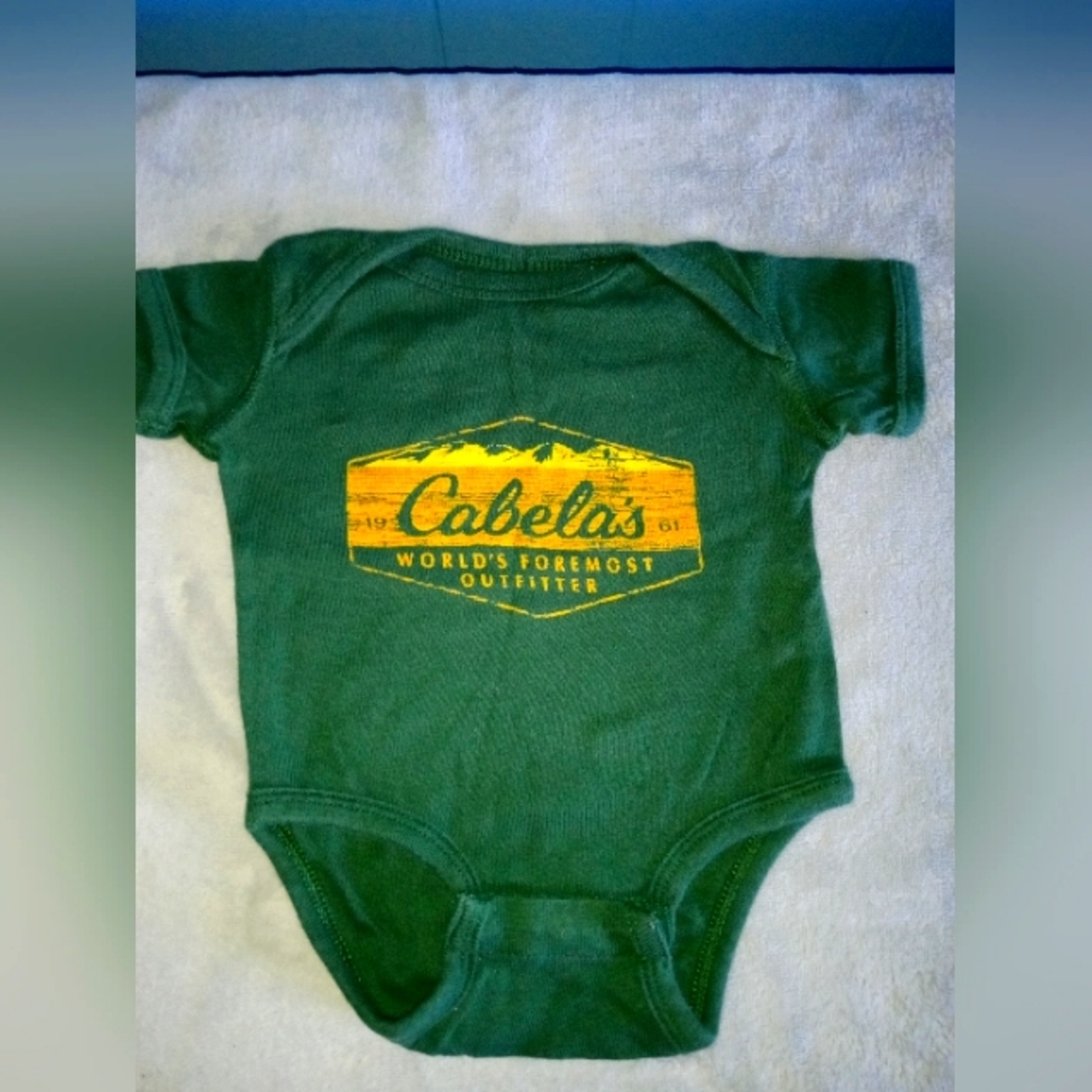NWOT Cabela's 0-3 onesie